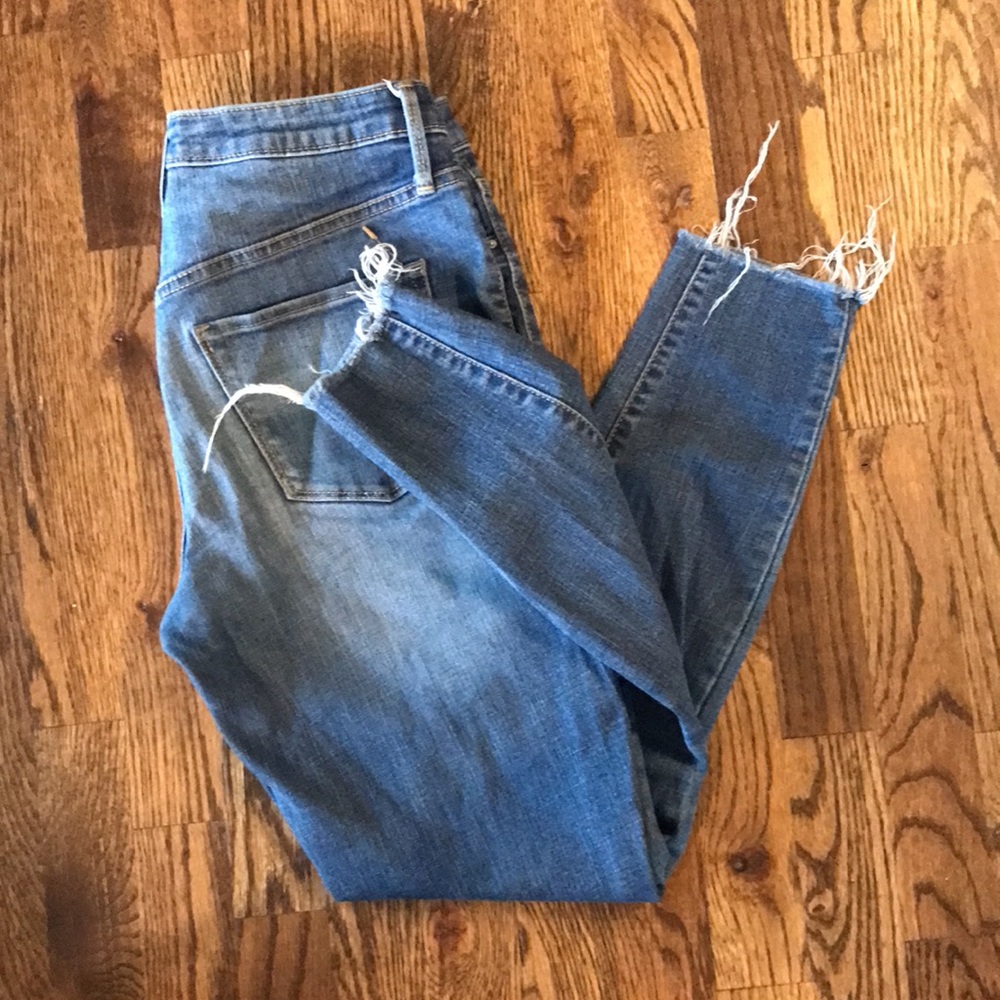 Mossimo High Rise Distressed Jegging - Picture 3 of 11